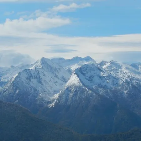לינה וארוחת בוקר La Caminada Vielha
